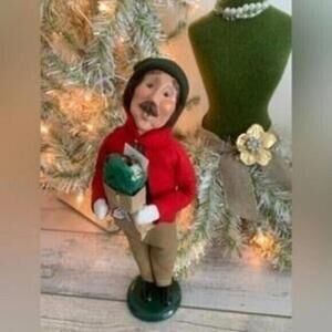 Retired Signed Numbered 51/100 Byers’ Choice Caroler Traditional Adult 2004